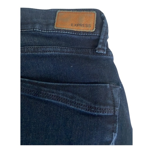♥️Express♥️Women's Dark Blue Jeans,
Size (OR) - Picture 9 of 11
